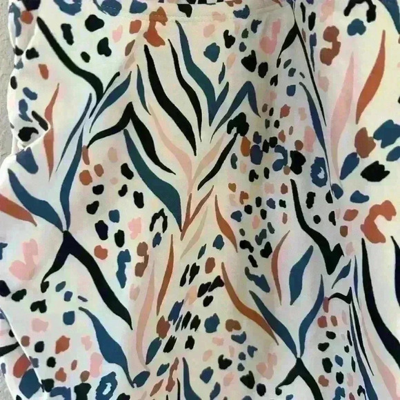 Maternity’s swimsuit size S - Picture 2 of 3